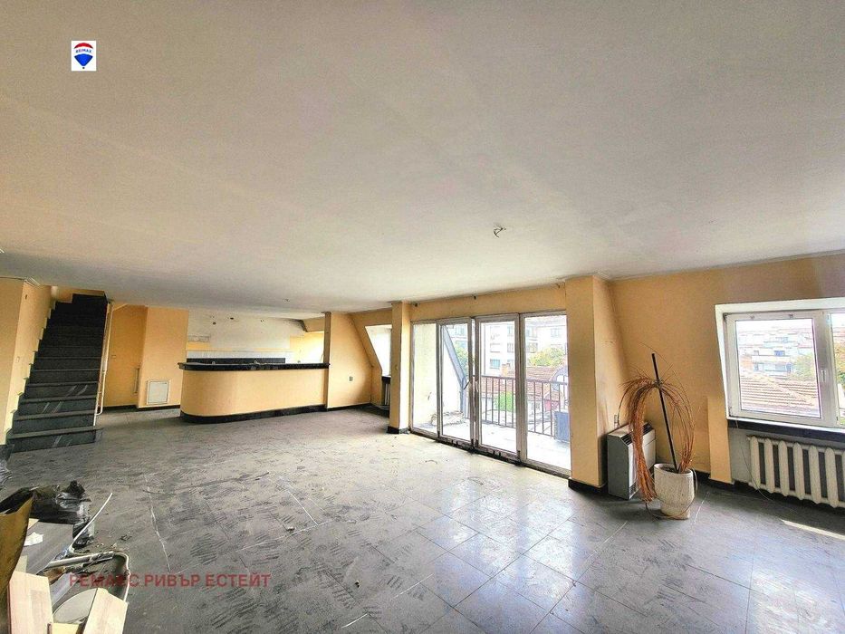 Продава се Мезонет в Русе, Център - 270 кв.м за 1032 €/кв.м - Снимка #7