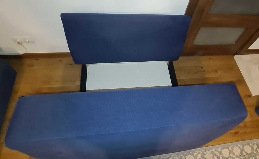 Canapea Feydom, model Choice B1, dimensiuni 120x97x70cm, culoare albastru nobil, material textil Velare, utilizat, în stare bună.