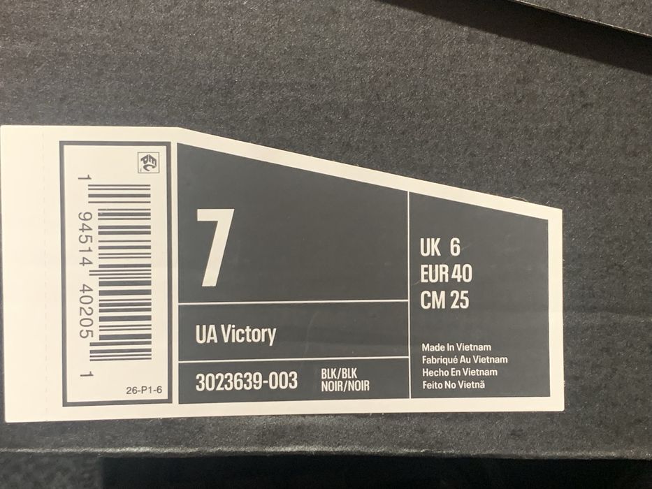 Incaltaminte pentru alergat Under Armour Victory Black