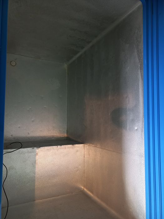Продам морозильник