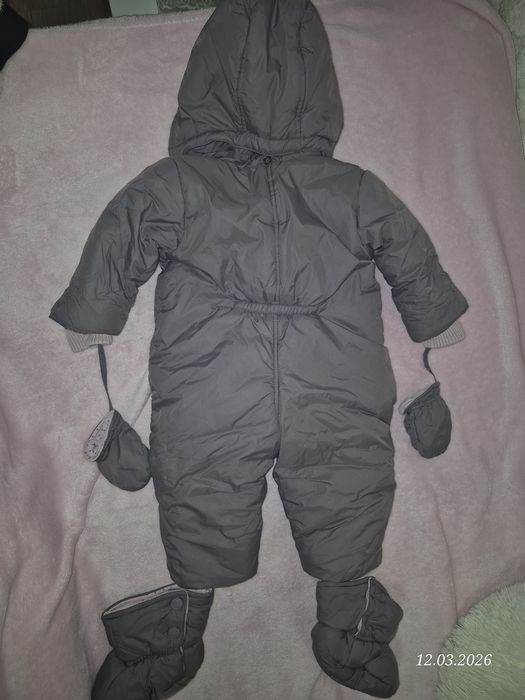 Комбинезон Chicco на девочку,  размер 62