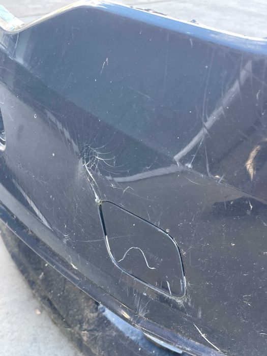 Bara fata Audi A6 C7 S Line cu defect - vezi poze