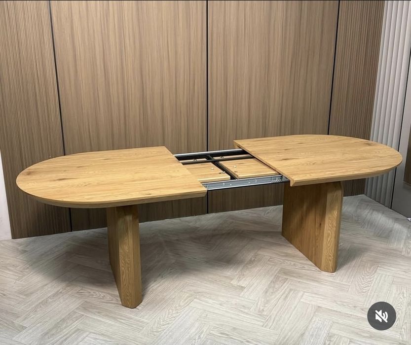 Стол для гостиной