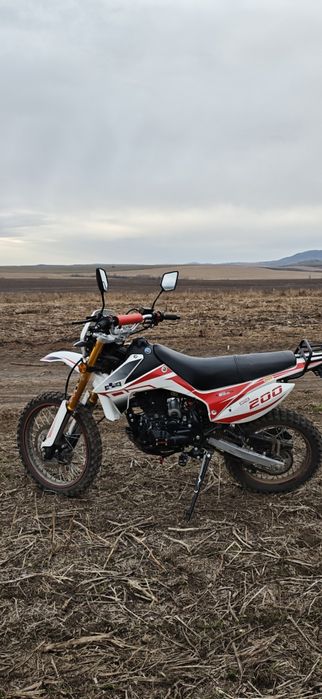 Продам Эндуро Almotor 200