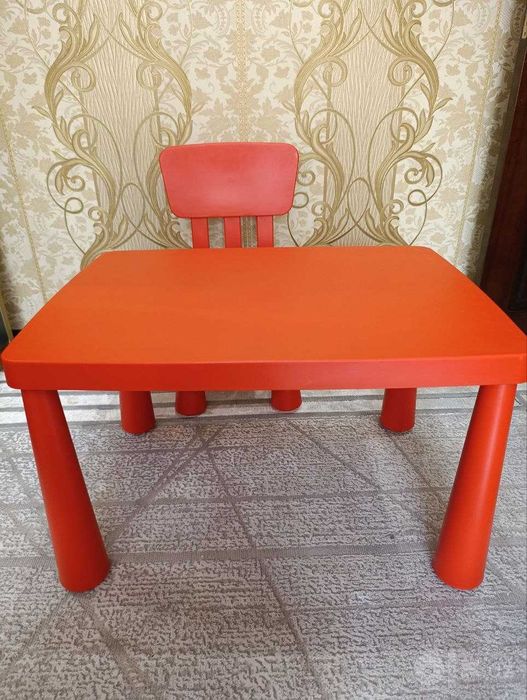 Cтол и стул детские, IKEA оригинал, отличное состояние