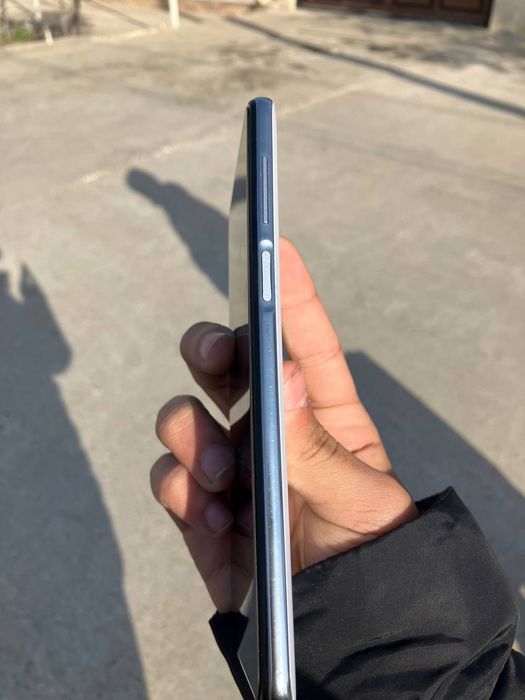 Redmi not 9 pro 128 talik karobka bor zaryadchik+chixol beriladi