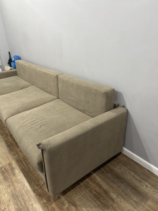 Диван в хорошем состояние