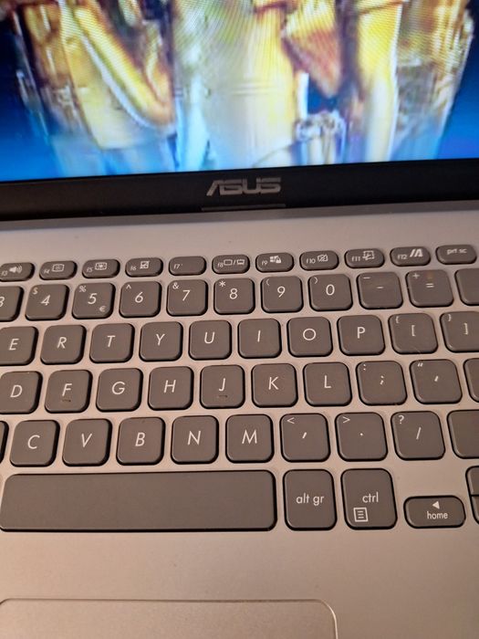 Laptop Asus în stare buna