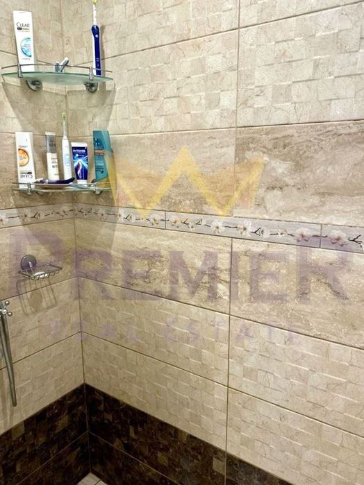 Продава се Тристаен апартамент в Добрич, Център - 90 кв.м за 652 €/кв.м - Снимка #9