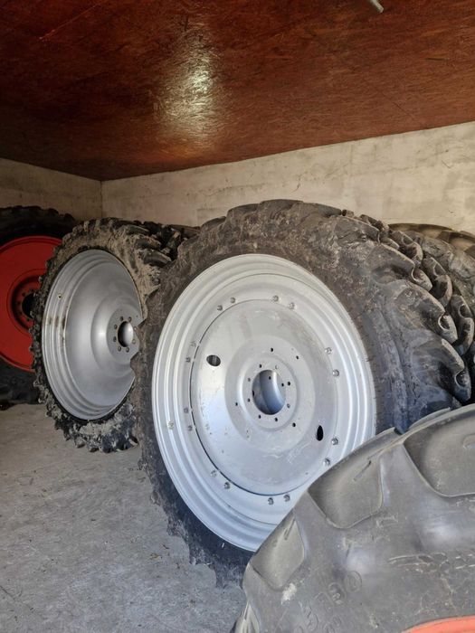 Roți Înguste Tractor