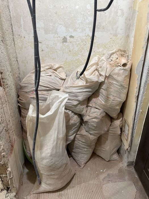 Decopertări Gresie , Faianță