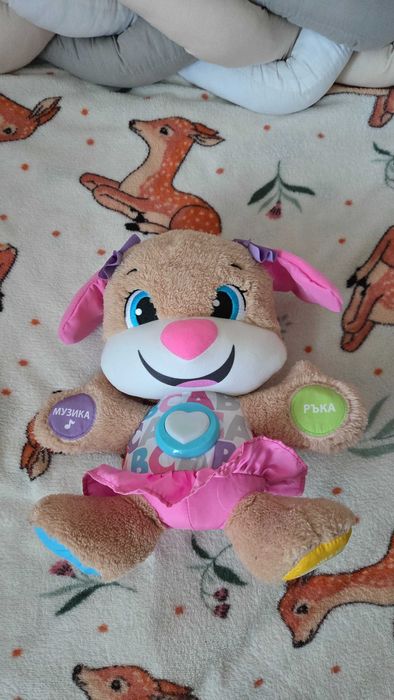 Кученце Fisher Price, ходеща кукла и лот Peppa Pig