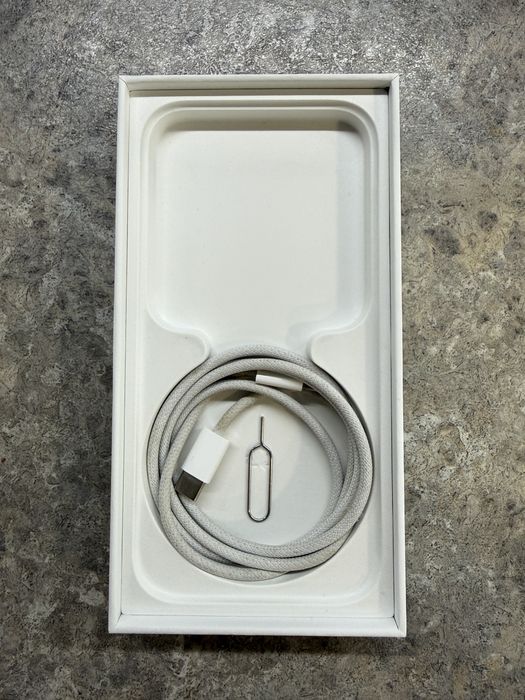 iPhone 15 128gb 85% батерия