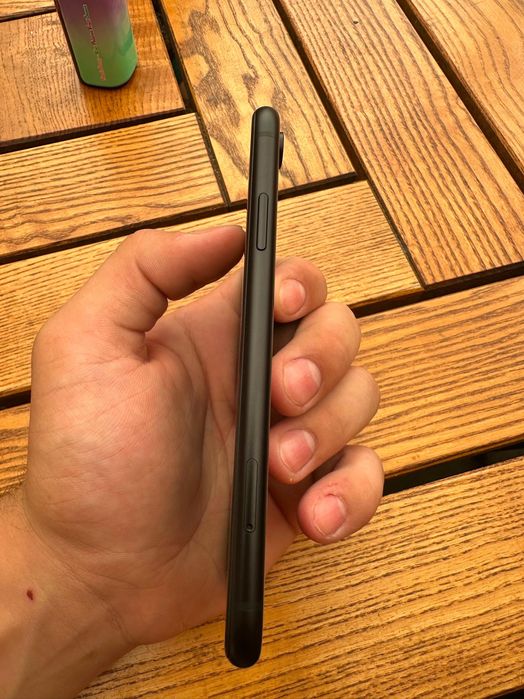Vând iPhone xr 256 gb impecabil