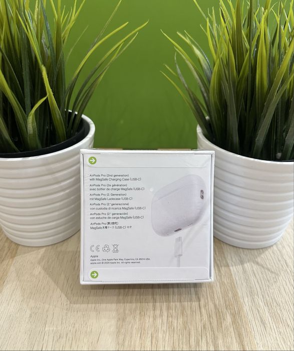 Неразопаковани AirPods Pro 2nd Generation USB-C