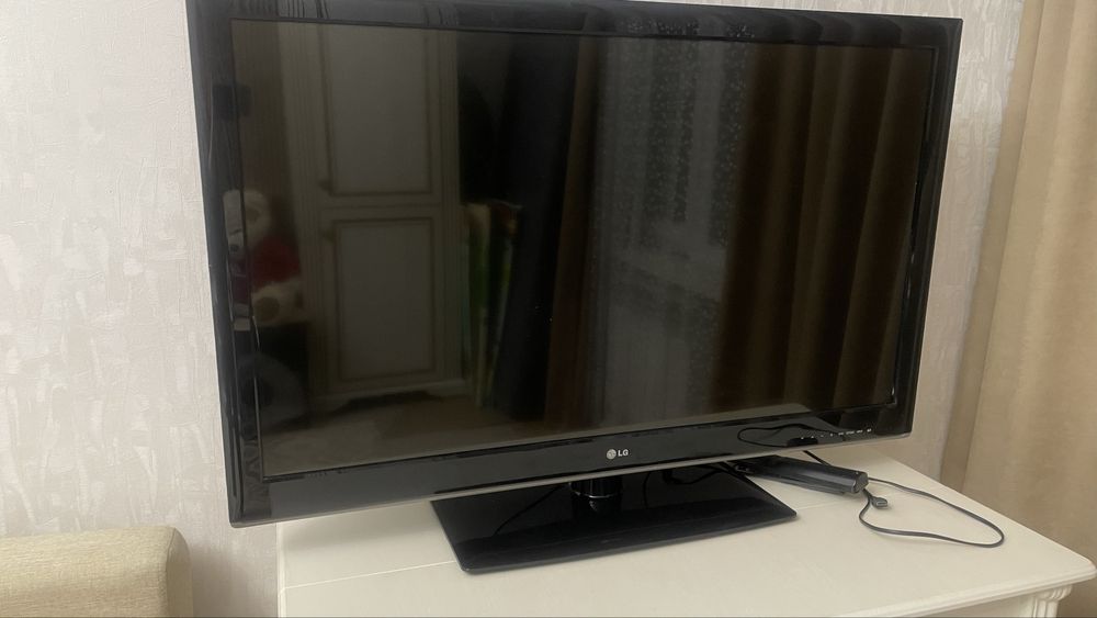 Телевизор LG, в отличном состоянии