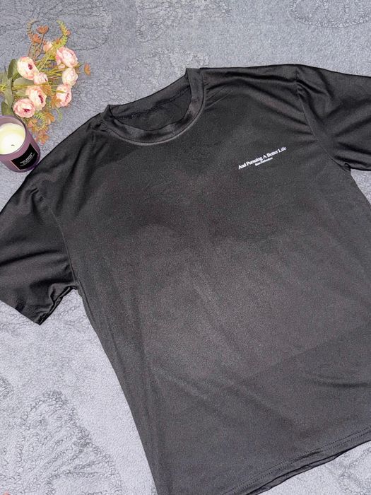 Продам женские вещи