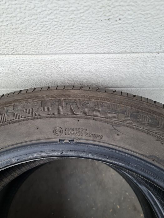 Всесезонни гуми 2 броя KUMHO Solus KH25 205 55 R17 дот 1217