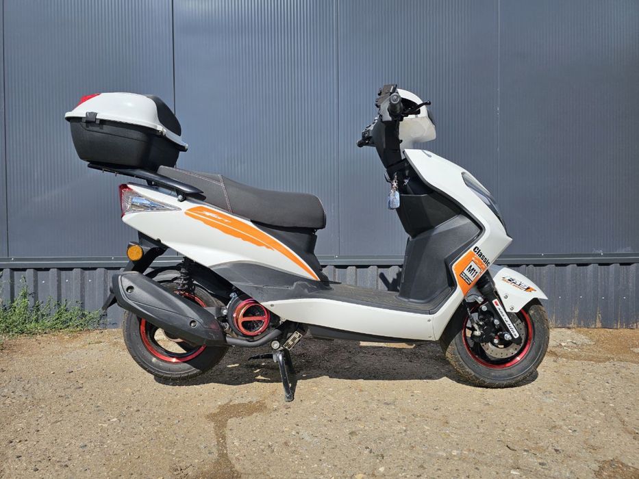 Скутер бумер сонлинг