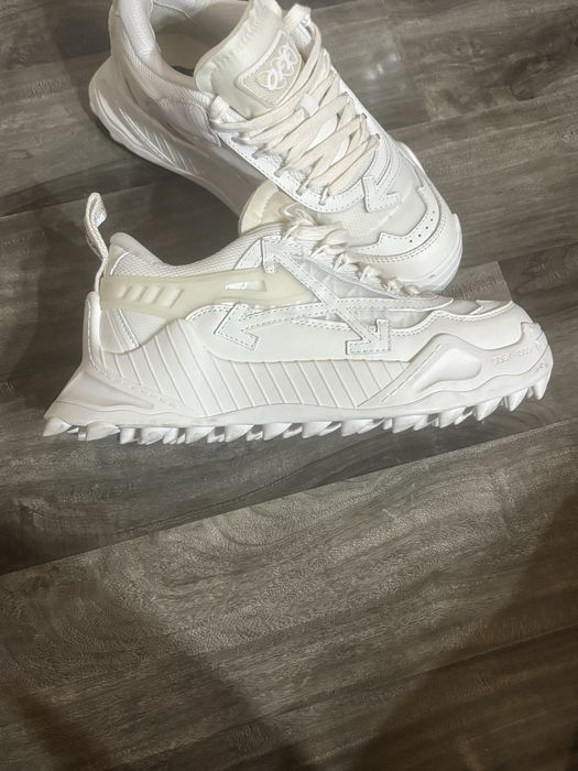 Off White Odsy albi