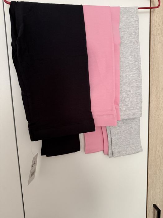 Продам на девочку новое