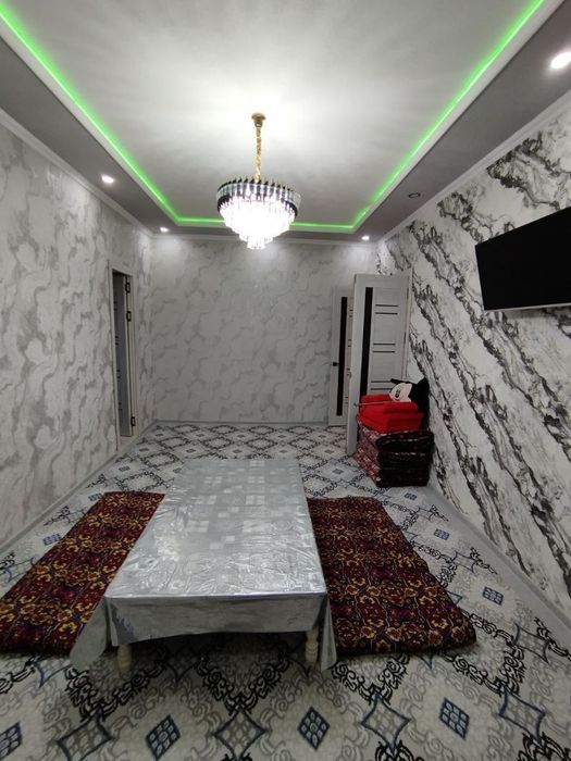 Дом из квартира 
Ташкент шахар Мирзо Улугбек тумани Корасу 6 да ижар