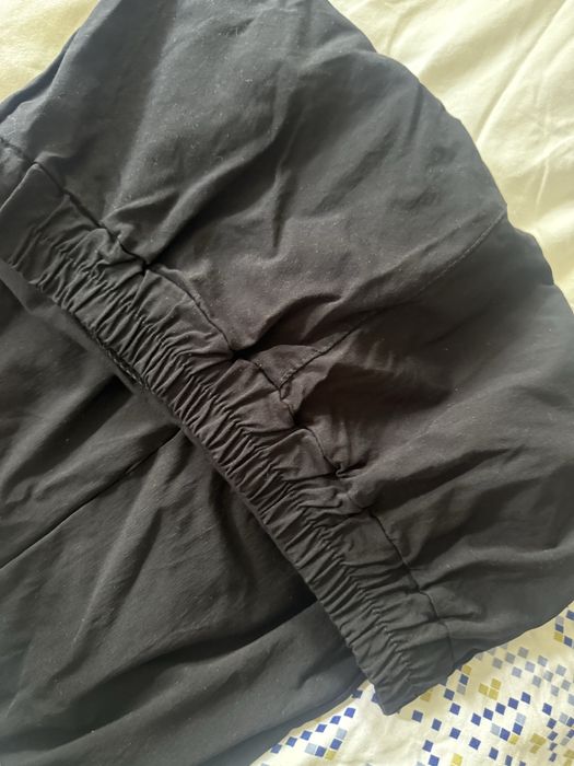 Черен спортно-елегантен панталон