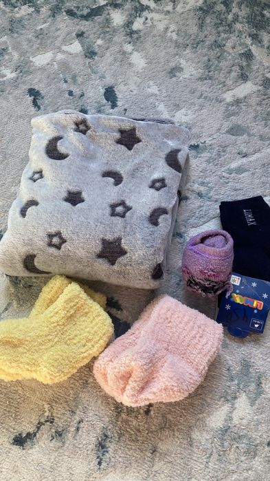 Отдам даром вещи детские