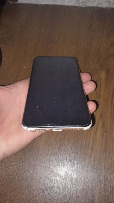 Huawei y6 2019 srichna sotladi