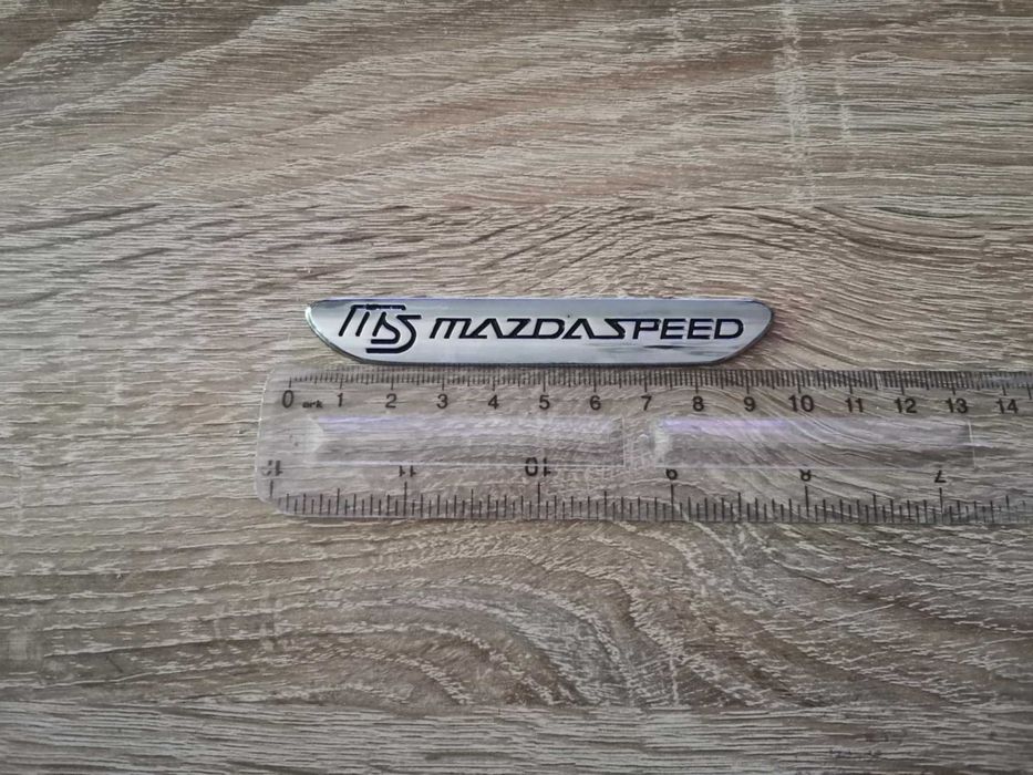 метална емблема лого MazdaSpeed
