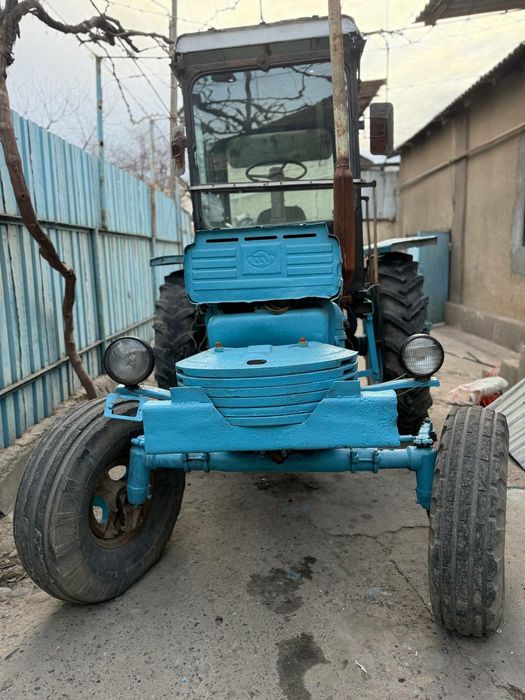 Продаётся трактор т 28 х4