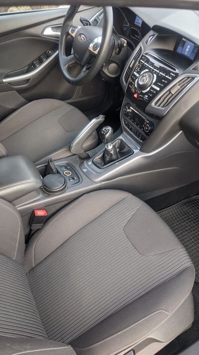Ford Focus mk3 1.6 200 CP echipare Titanium