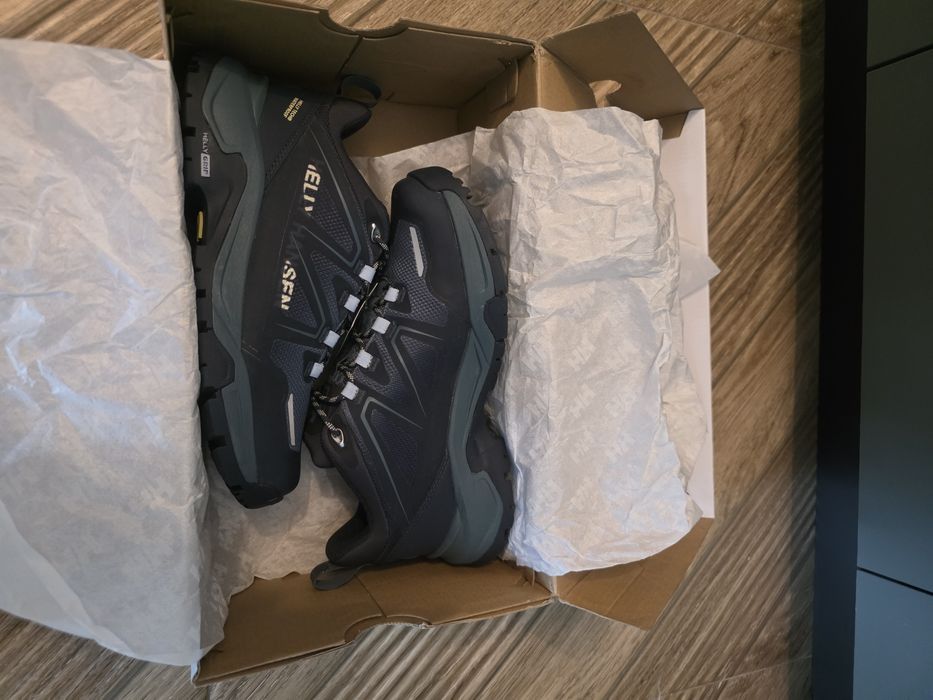 Дамски маратонки HELLY HANSEN