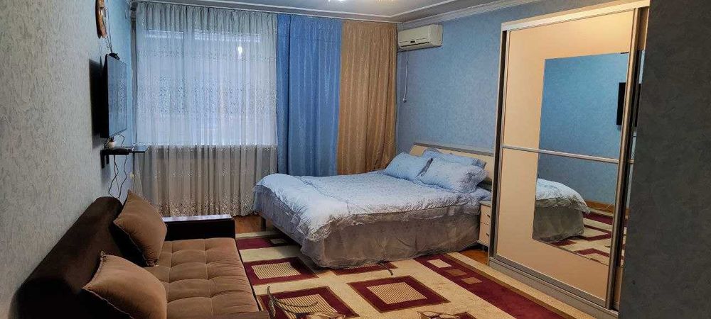 Хостел, hostel, 50,000