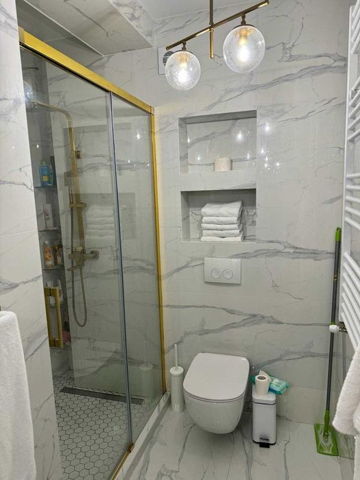 Echipa constructori zidarie, tecuieli, sape, turnari beton, fatade, izolatii, renovari apartamente si case