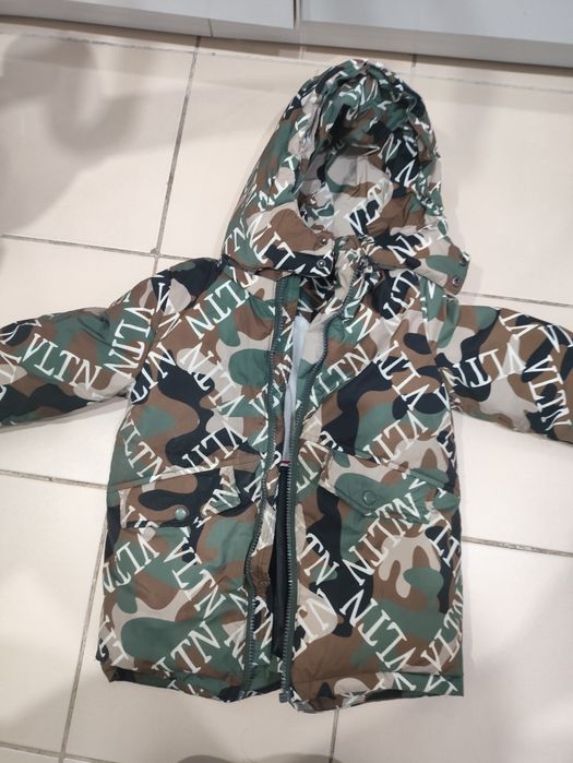 Продам детские вещи