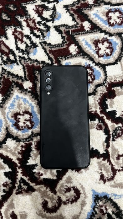 Продаю-Xiaomi mi a3