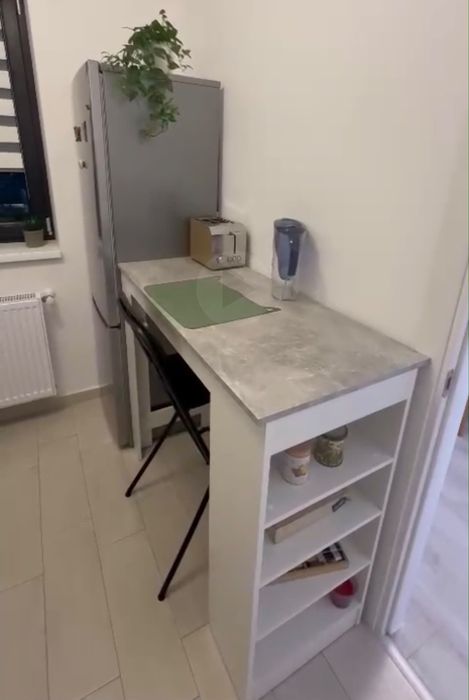 Masa si scaun tip bar, de bucatarie din lemn Momax, Ikea, Mobexpert( Pt Prahova-Bucuresti)