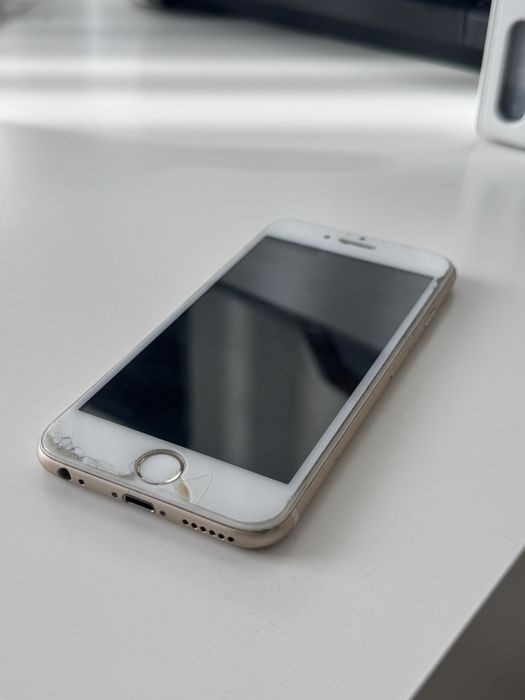 iPhone 6 продам