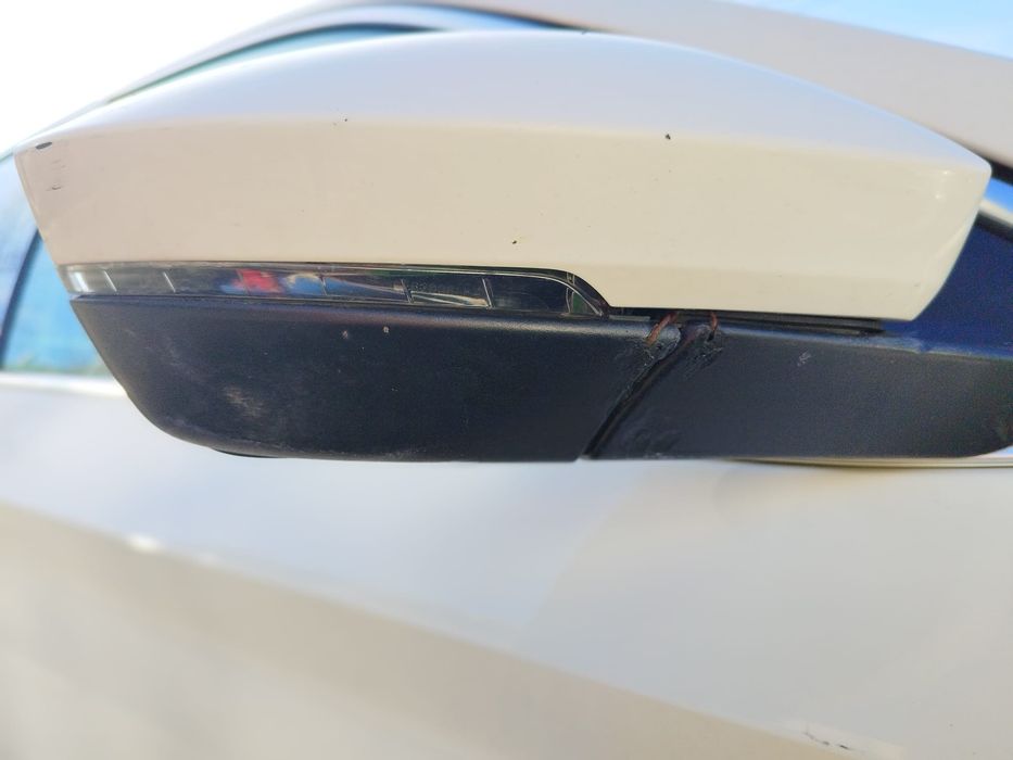 Oglinda dreapta Skoda superb 3 rabatabila și electrica