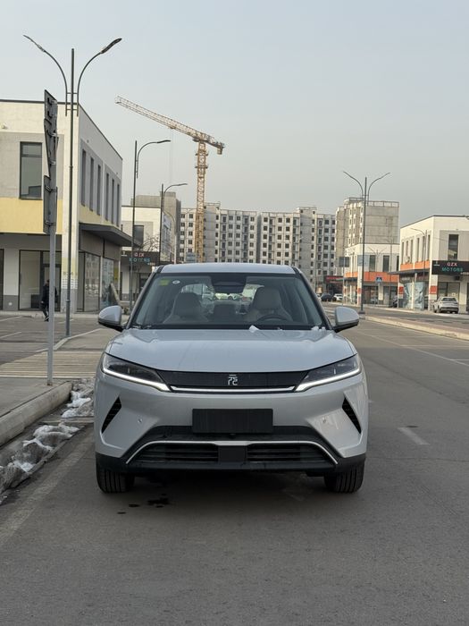 BYD Yuan up Smart drive 401 chegirma narxlada