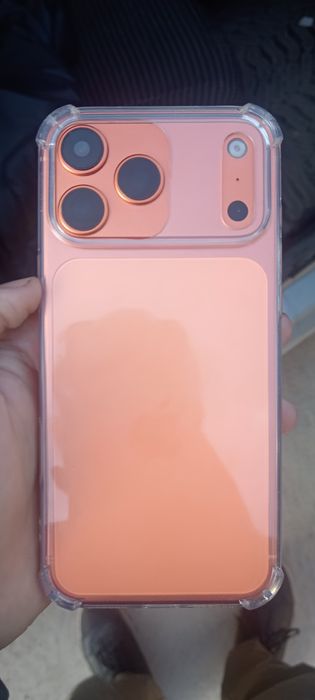 Айфон 17 срочна прадажа