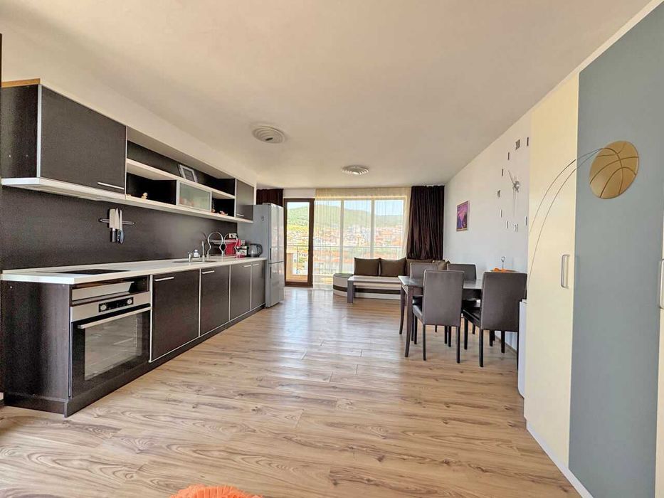 Продава се Двустаен апартамент в к.к. Слънчев бряг - 106 кв.м за 1312 €/кв.м - Снимка #3