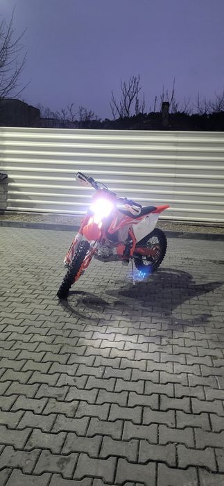 KTM  300 2018 carburație