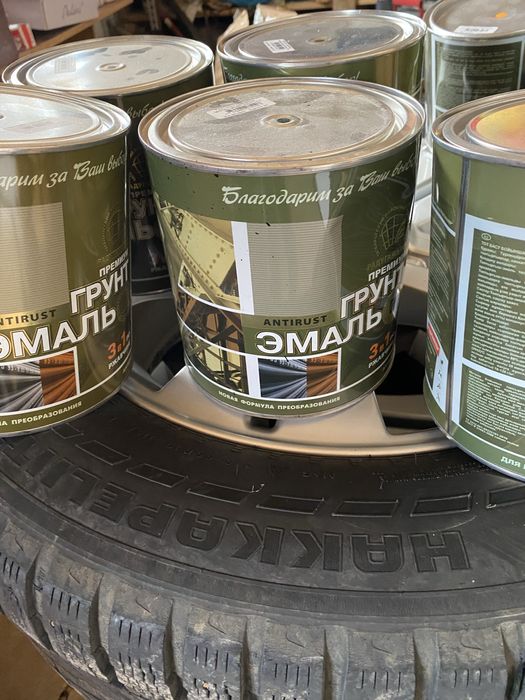 Краска черная 3 в 1 по ржавчине