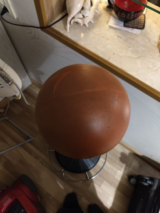 Боксерская груша на стойке