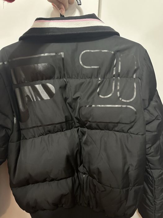 Дамско зимно яке Fila