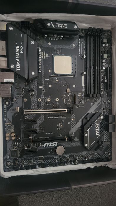 Ryzen 7 2700 x .