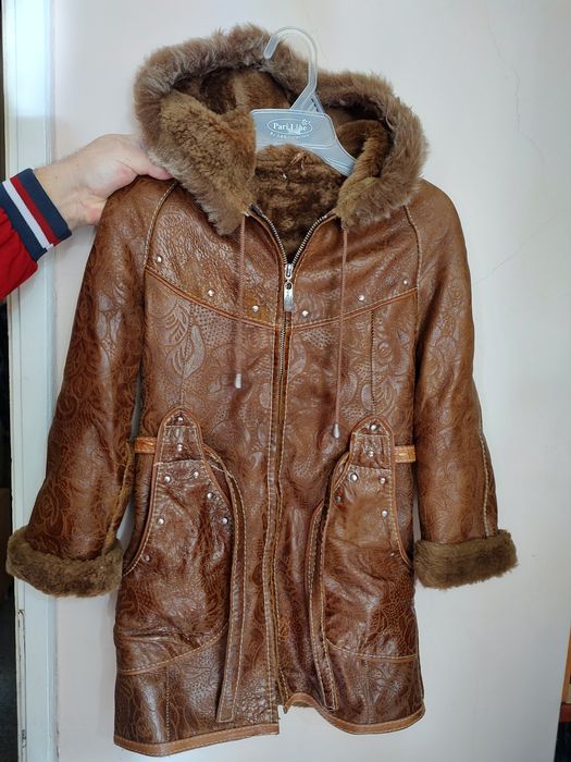 Детско палто от естествена кожа за момиченце