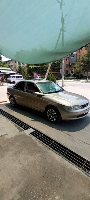 Опель Вектра Б 1.6 16v 1995 г. АКПП